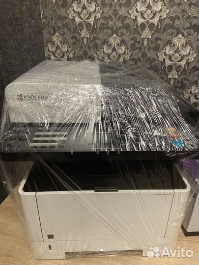 Мфу лазерное Kyocera ecosys M2040dn. Принтер