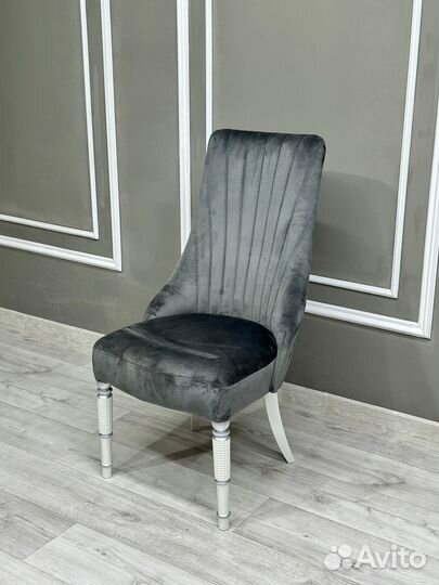 Стол в наличии