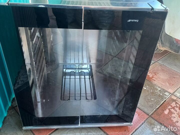 Расстоечный шкаф Smeg LEV