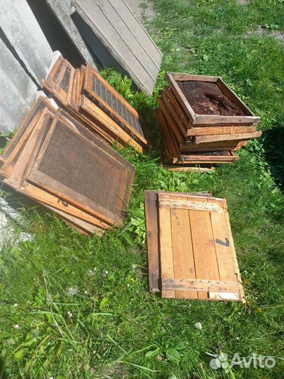 Ульи, рамки