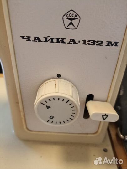 Швейная машинка с электропедалью