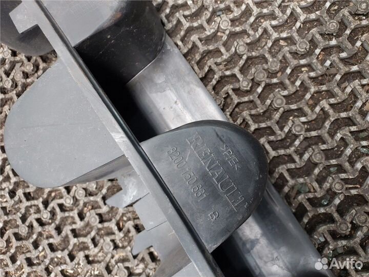 Усилитель бампера Renault Kangoo, 2008