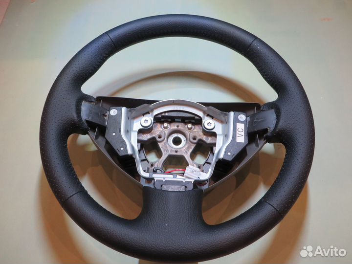 Руль для Ниссан лиф. ZE0, AZE0 2010- 2017 г.в