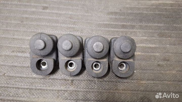 Датчик открытия двери Nissan Presage U30 YD25 1999