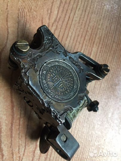 Тату-машинка от Deuce Machines “French Liner”