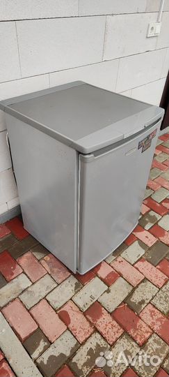 Холодильник бу маленький высота 87 см