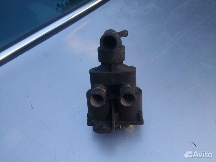 Кран печки на Мерседес W126