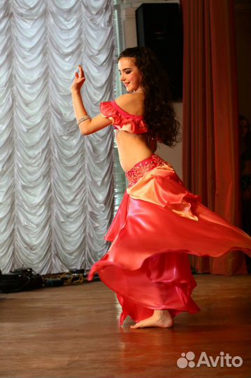 Костюм для восточных танцев, танцев живота