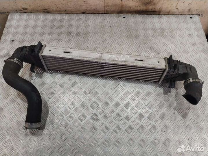 Интеркулер Mercedes-Benz C W204 A2045000500