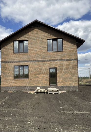 Дом 156 м² на участке 5,2 сот.