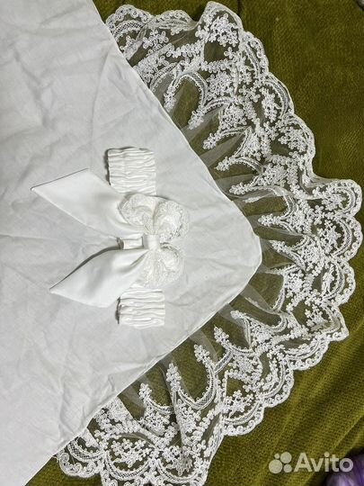 Уголок и бант на выписку