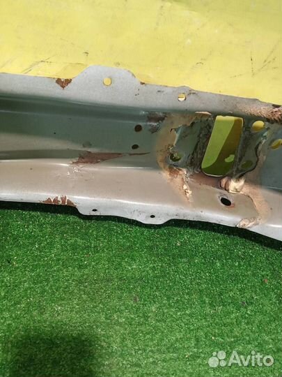 Усилитель переднего бампера Renault Logan II 2014