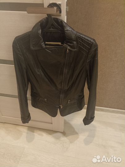 Куртка кожаная женская