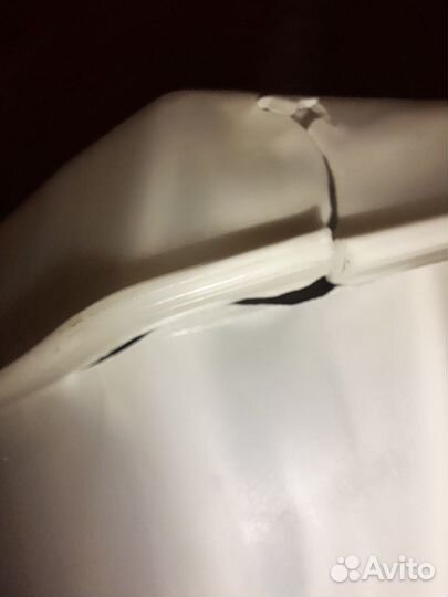 Бачок омывателя kia rio 3 с дефектом