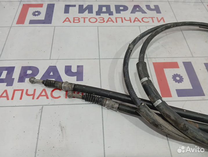 Трос стояночного тормоза Opel Astra (H)