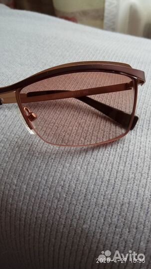 Очки (или оправа)