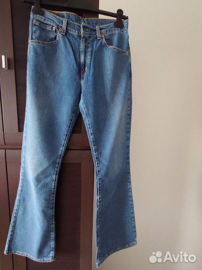 Джинсы женские Levis