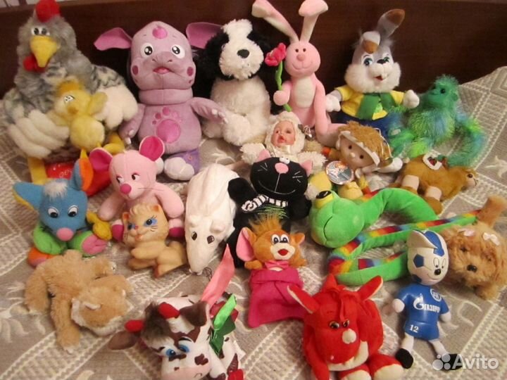 Игрушки мягкие разные, котенок басик