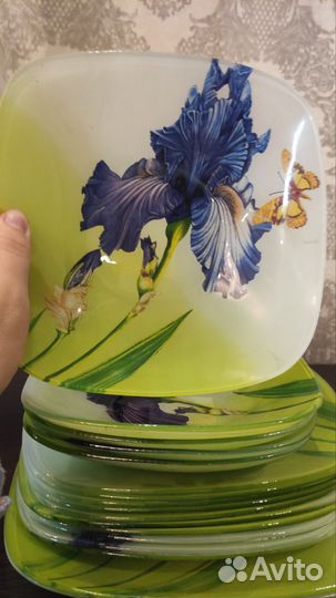 Набор тарелок