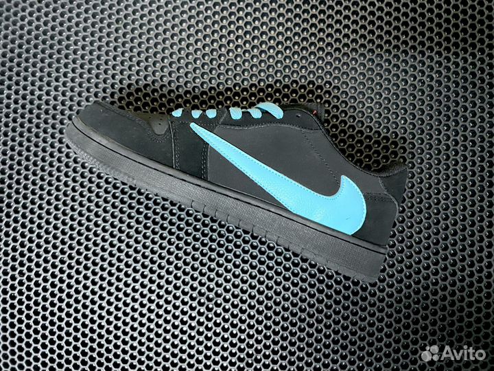 Кроссовки оптом nike