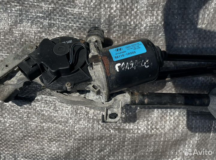 Трапеция дворников Hyundai Solaris