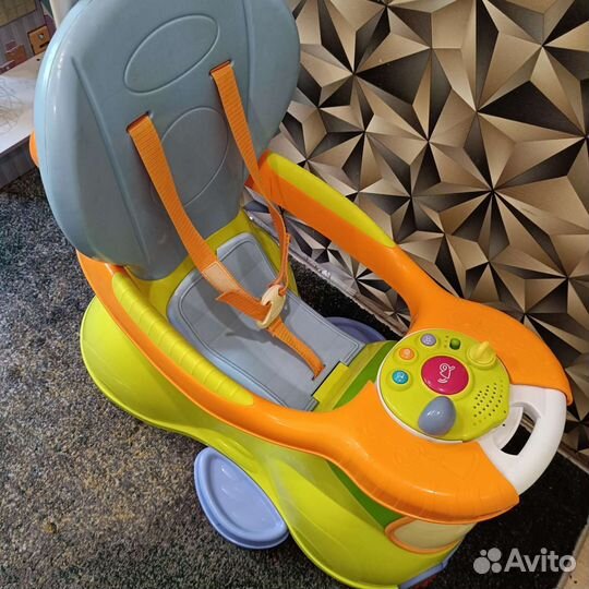 Машинка каталка с родительской ручкой chicco