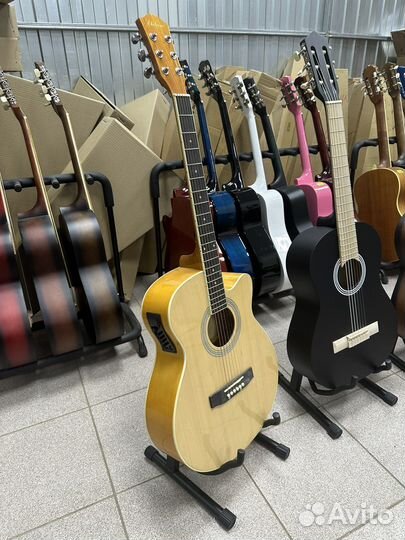 Электроакустическая гитара Elitaro 40