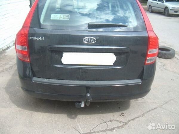 Фаркоп для KIA Ceed универсал 2006-2012