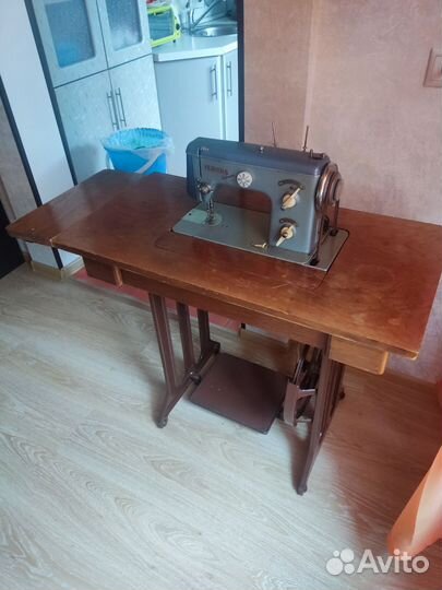 Швейная машина Veritas 8014/2