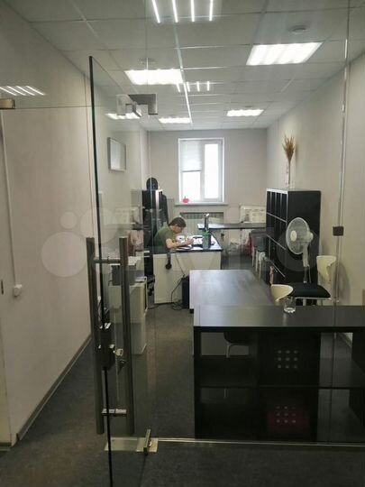 Производственно-складские помещения, 6800 м²