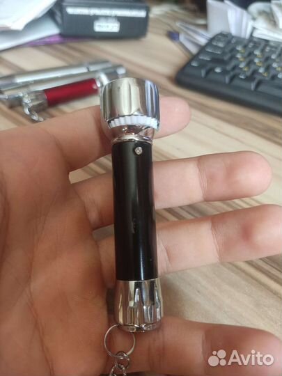 Лазерный фонарик
