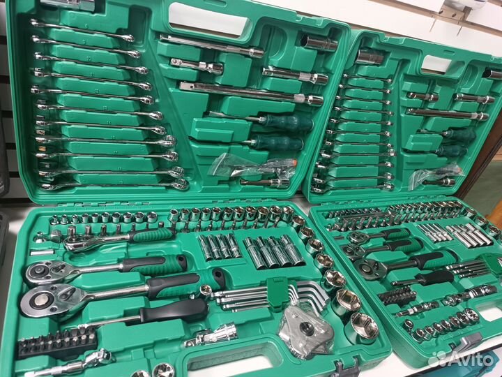 Набор инструментов 121 предмет Tools