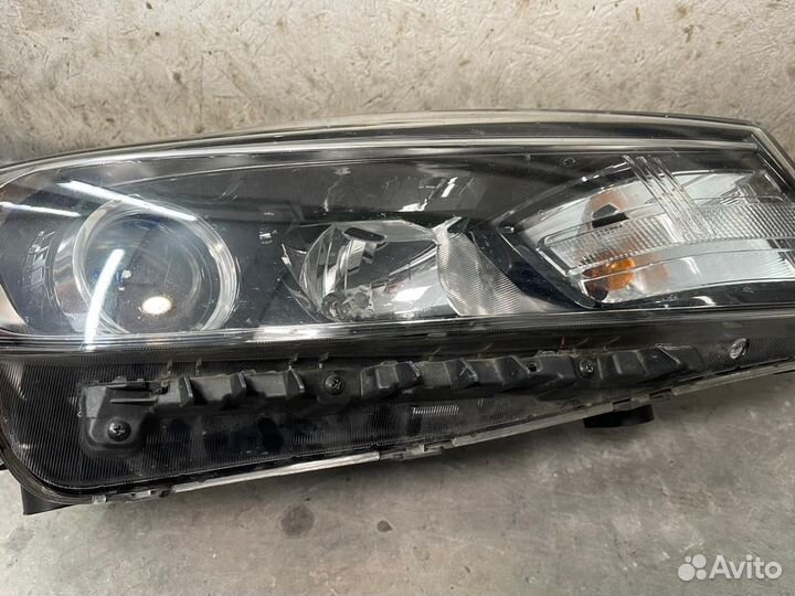 Фара правая KIA Cerato 3 рестайлинг