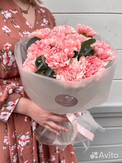 Букет с гвоздиками