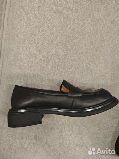 Лоферы женские 38 размер