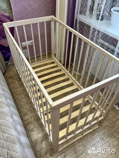 Детская кроватка
