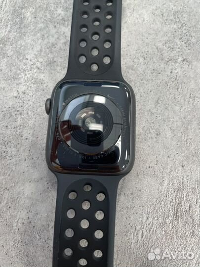 Apple watch 4 44mm nike