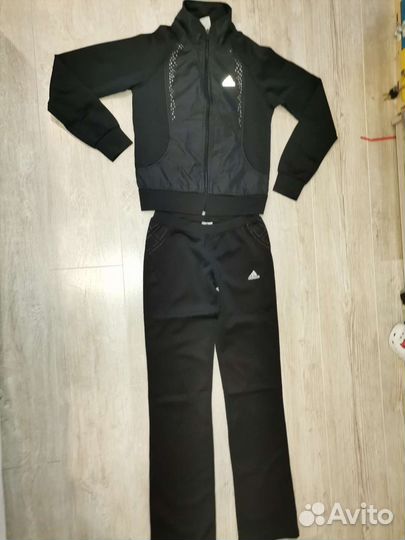 Костюм трикотаж Adidas 40-42