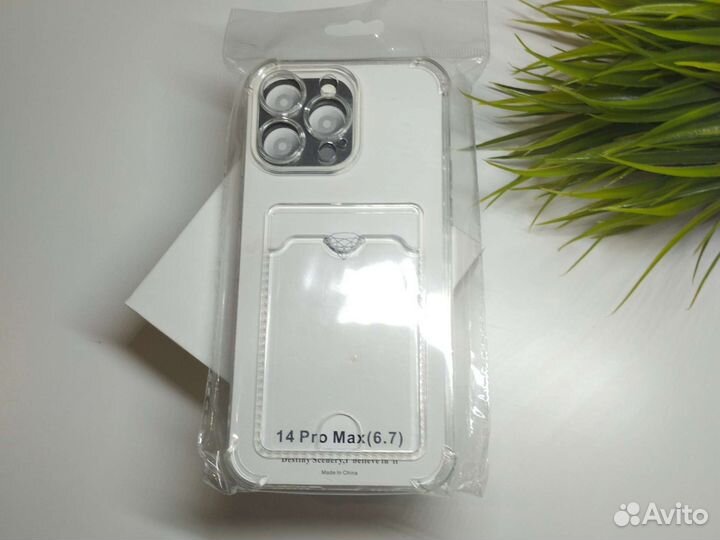 Чехлы на iPhone 12, 13, 14