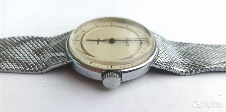 Часы механические Луч 23 камня СССР