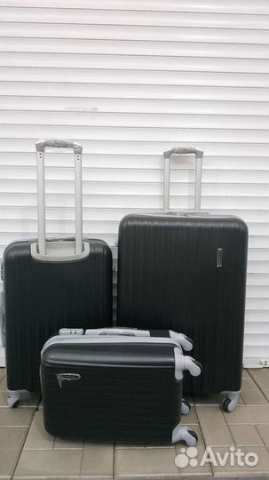 Чемодан на колесах King