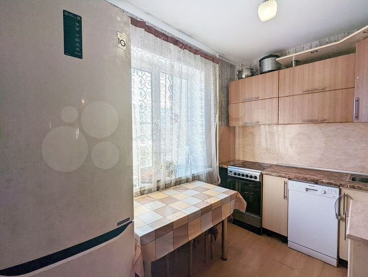 2-к. квартира, 58,8 м², 1/9 эт.