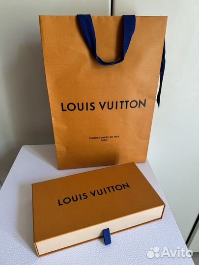 Обложка на паспорт Louis Vuitton