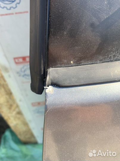 Дверь задняя левая Volkswagen Golf Plus