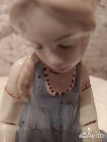 Статуэтка Алёнушка с козленком 1950-годы