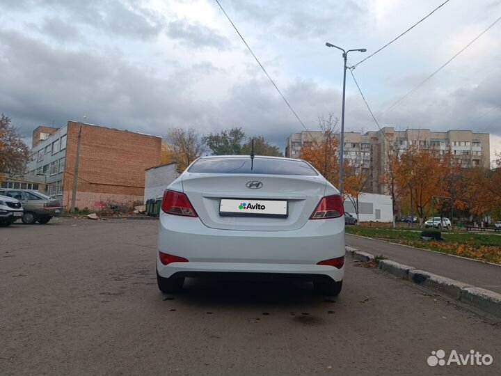 Hyundai Solaris 1.4 AT, 2015, 195 000 км