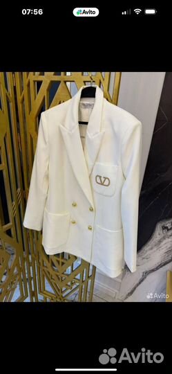 Пиждак новый люкS валентино