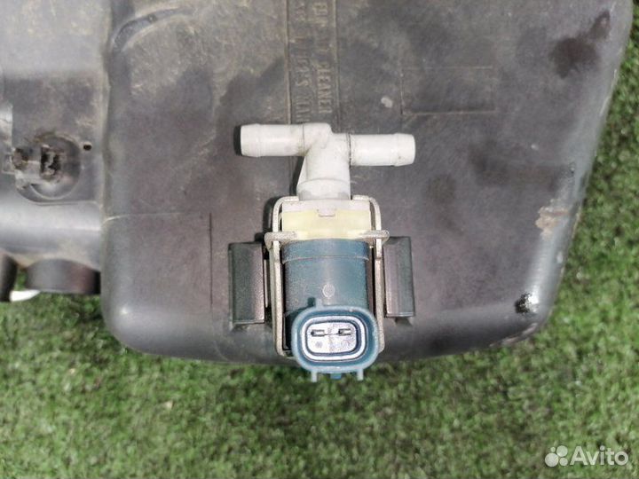 Корпус воздушного фильтра Toyota Sienta NCP81