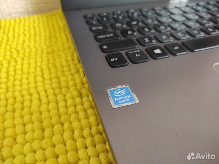 4-х ядерный Asus Pentium Silver 5000 + FullHD IPS