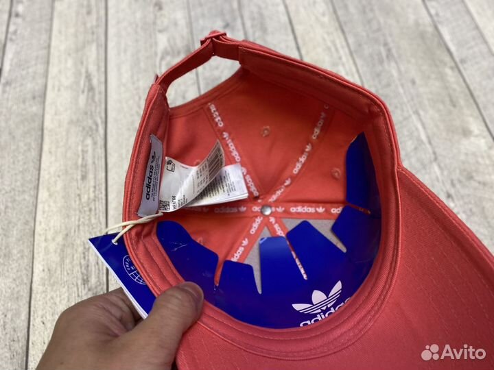 Кепка Adidas Baseb Class Tre оранжевая